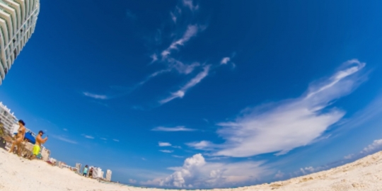 Cancun beach time lapse - 8