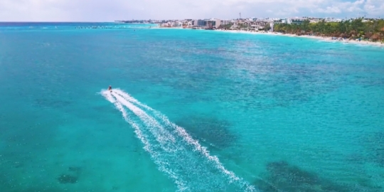 Cancun jet ski