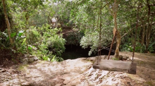 Cenote swing - 1 slo mo