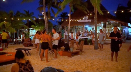 Isla Mujeres people dancing at beach bar  - 3