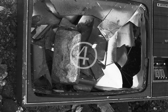 B/W broken object