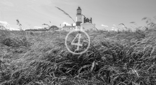 B/W Lighthouse