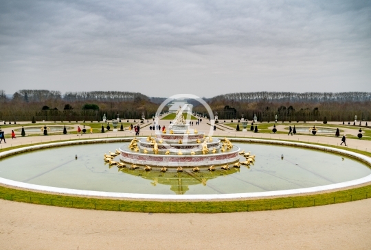 Center fountain 2