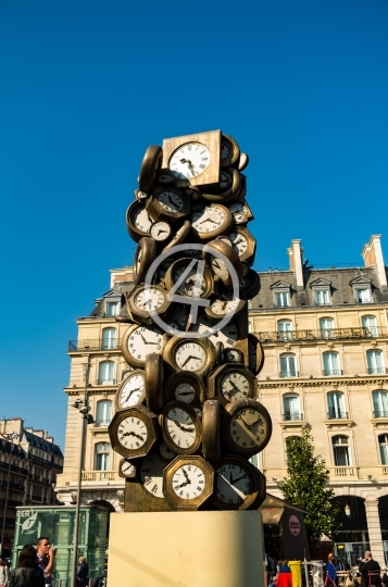 Clock sculpture art 1