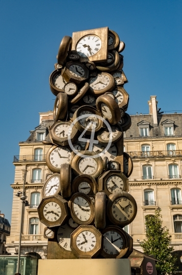 Clock sculpture art 2