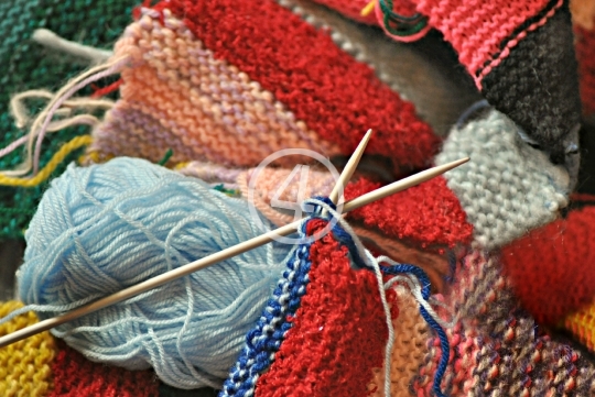 Crafts yarn