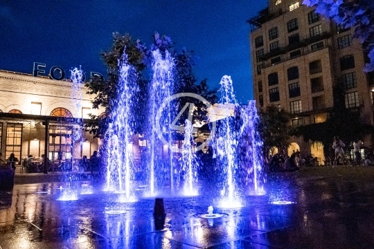 Fountain outside the Pearl