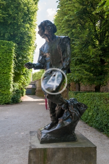 Garden sculpture 2