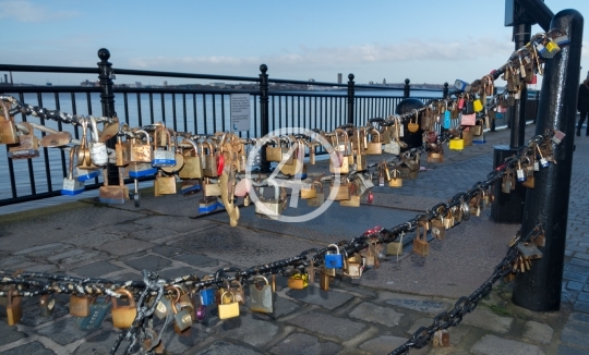 Love locks