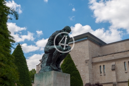 Monument THINKER 3