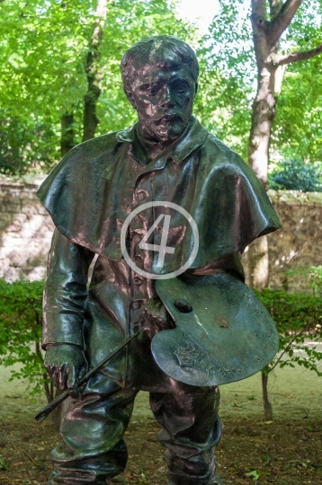 Park statue 10