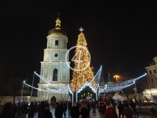 Tree lighting